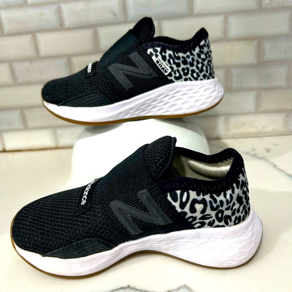 New Balance Cheetah Leopard Toddler Shoe Sneaker Size 8 EUC